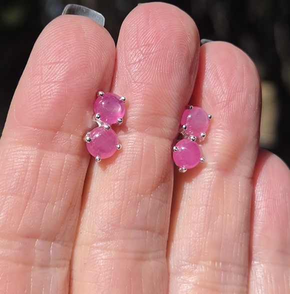Star Ruby 2k Dual Stud Sterling & White Gold Earrings - Picture 5 of 8